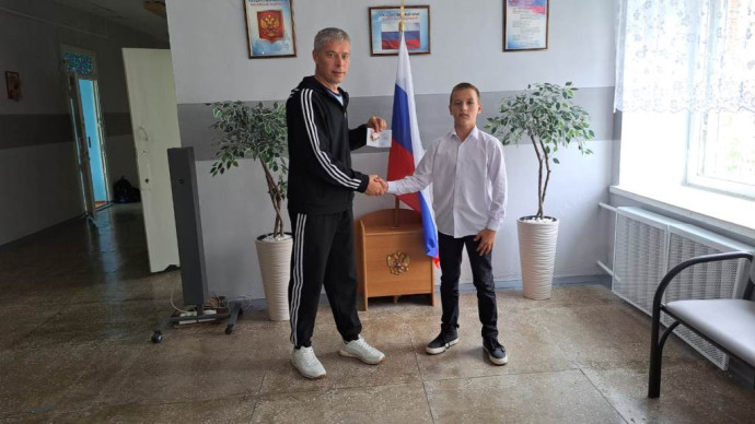Получили знаки ГТО 1