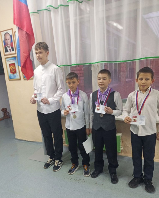 Поздравляем золотых значкистов ГТО! 	 3