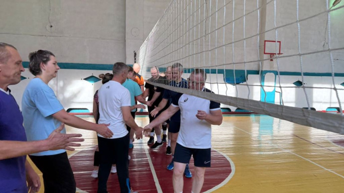1 тур &nbsp;первенства Уярского района по волейболу среди ветеранов. 6
